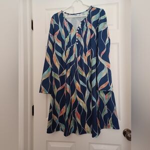 Fancyglim Womans Size XL Multicolor Leaf Pattern Dress with Button Pintucking